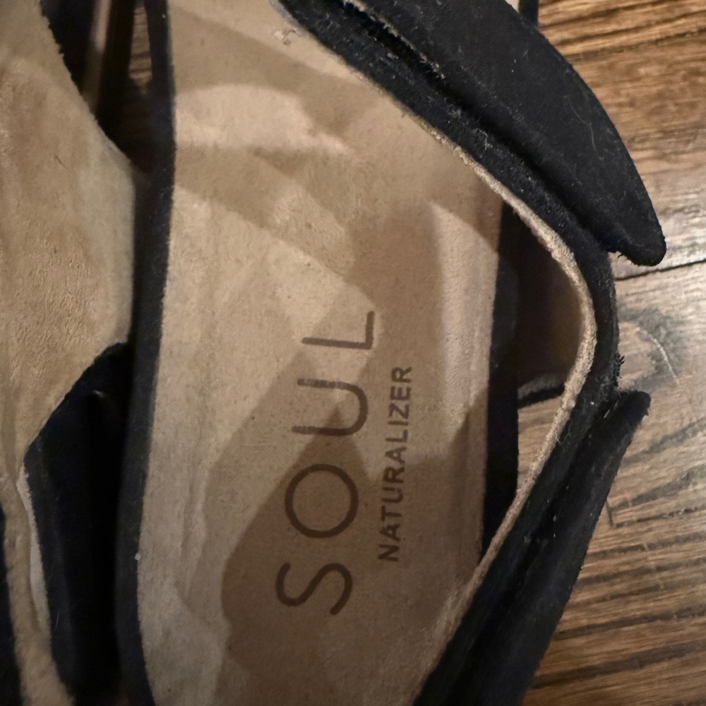 Naturalizer Soul Kaila Black Suede Adjustable Strap Sandals Size 8.5 - Picture 5 of 11